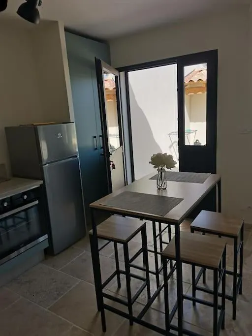 Holiday home Maison En Campagne Avignon